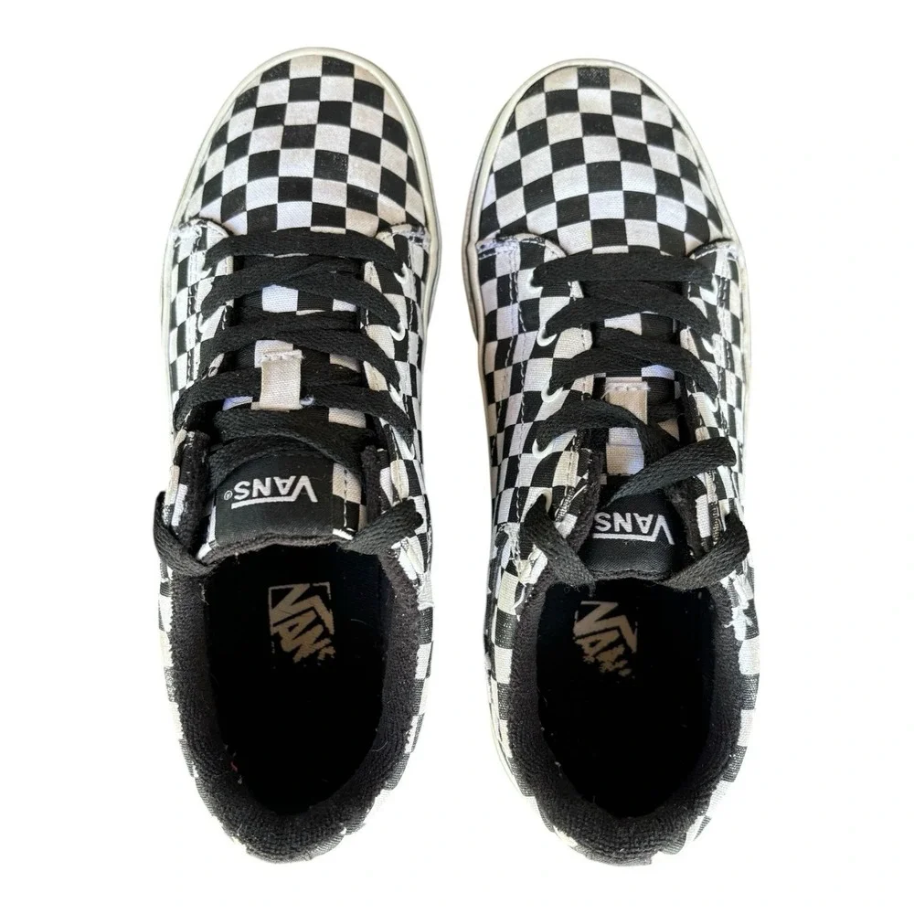 Vans Checkerboard Sneakers Youth 4‎ Black White Lace Up Skate Shoes